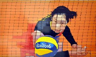 我生在一个小山村